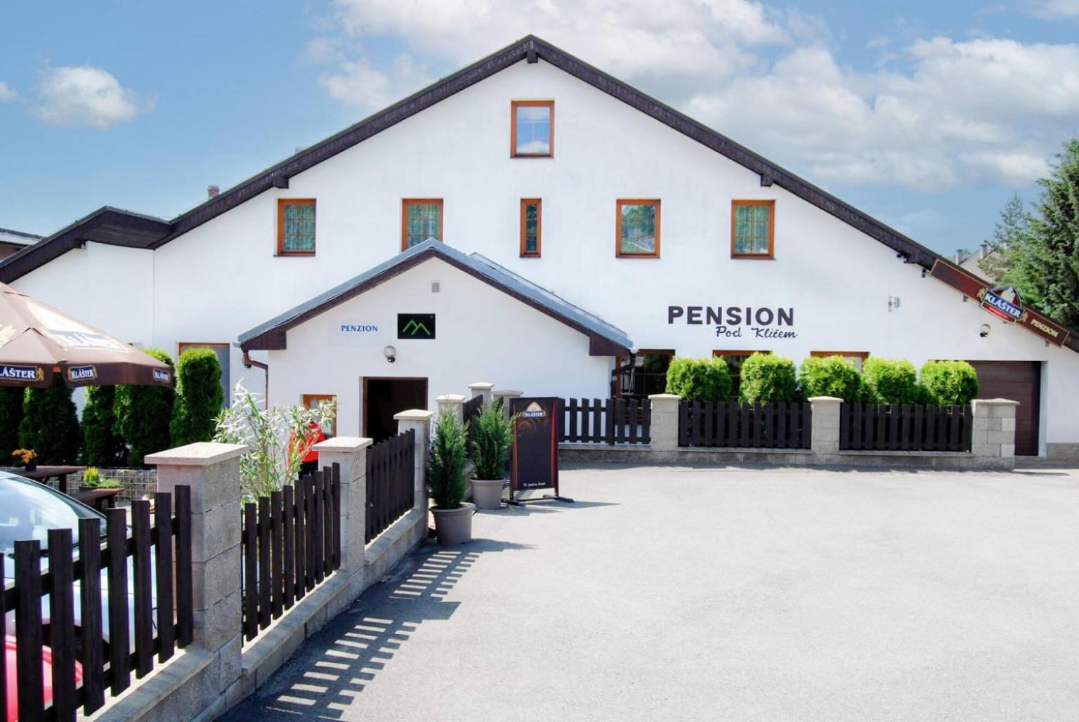 Pod Klicem Hotell Svor Exteriör bild